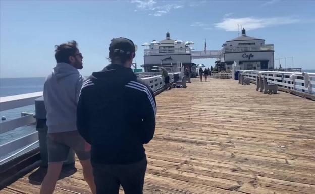 Elkanoren bidaiari doinu eta letra jarri dio Solanok