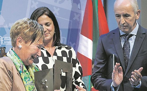 «Los jóvenes sois la mejor garantía para deslegitimar la violencia y un futuro en paz»