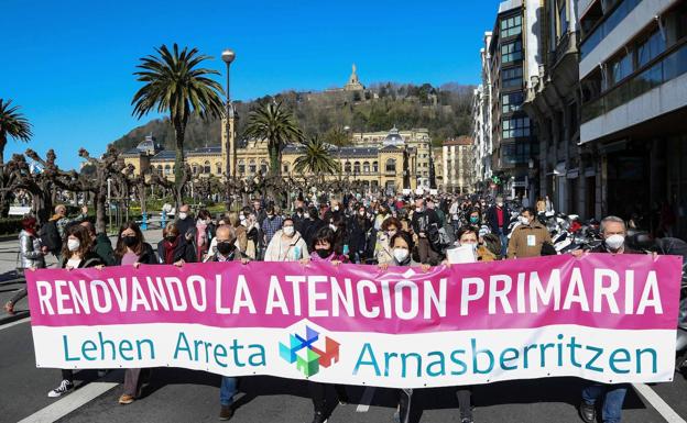 Euskadi y Galicia piden a Darias más profesionales para Atención Primaria