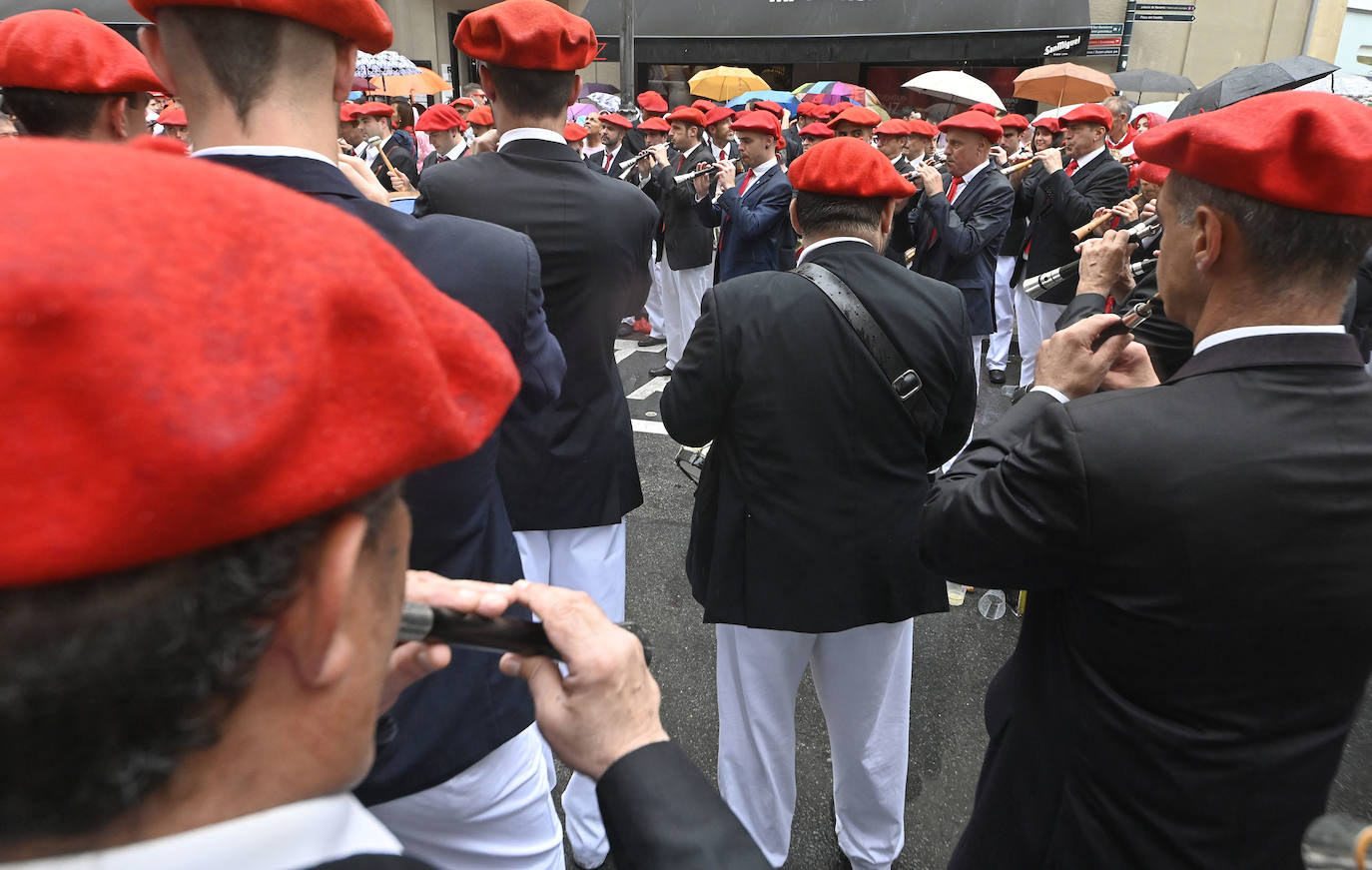 Empapados en la fiesta de siempre