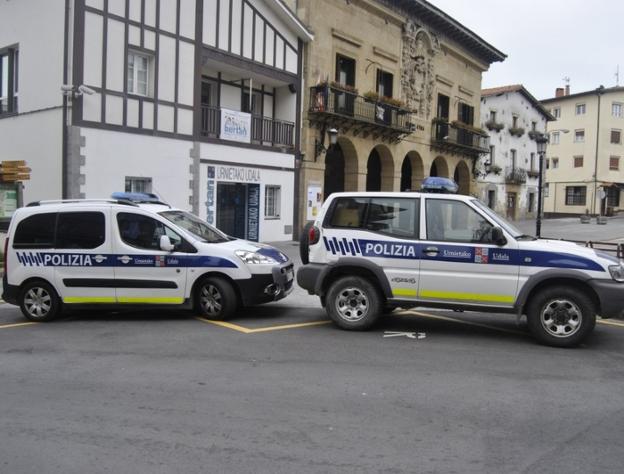 El Ayuntamiento saca a licitación la contratación de un coche híbrido
