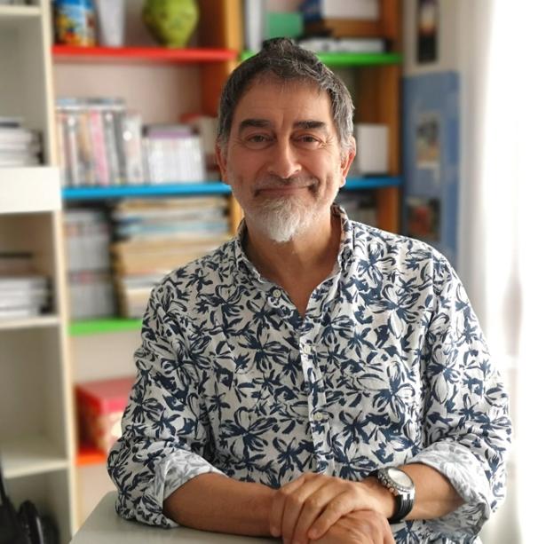 Nick se jubila tras 46 años de docencia