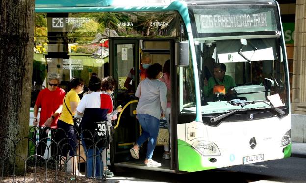 EH Bildu de Lezo presenta una serie de propuestas para mejorar el servicio de autobuses