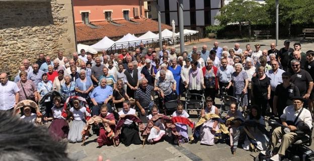 Jubilatuen eta San Kristobal egunak ospatu dira asteburuan