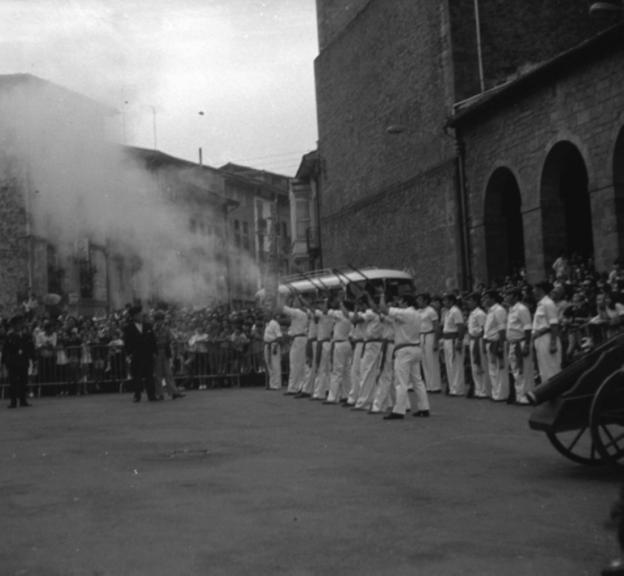 El popular Alarde del Moro en el año 1973