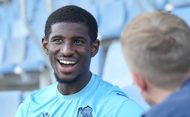 Con Kubo serán 35: otro país que se viste de txuri-urdin