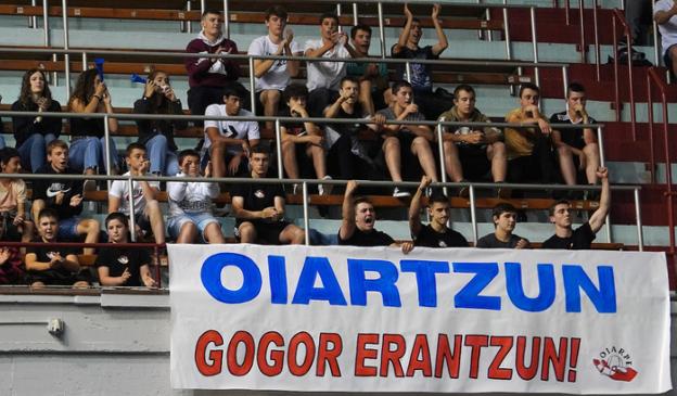 Bihar jokatuko du Oiartzunek Euskal Herriko Herriarteko aurrefinala Gasteizen aurka