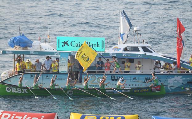 Hondarribia encuentra su bandera en el lugar más indicado