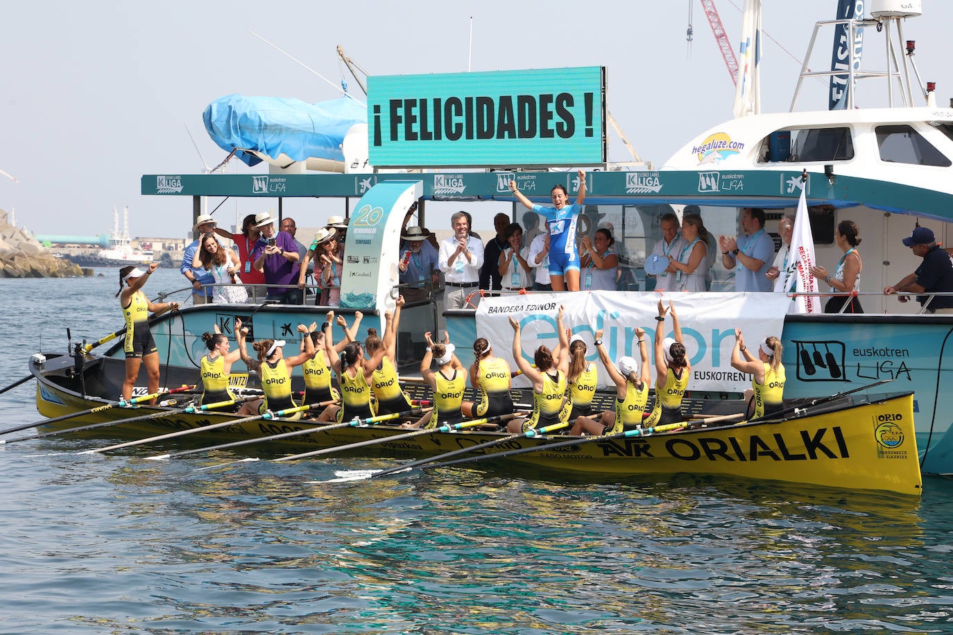 Las imágenes de la bandera de Zierbena