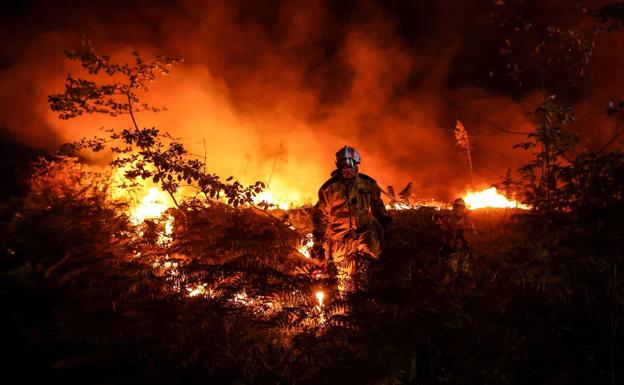 Firefighters scramble to put out fires in France