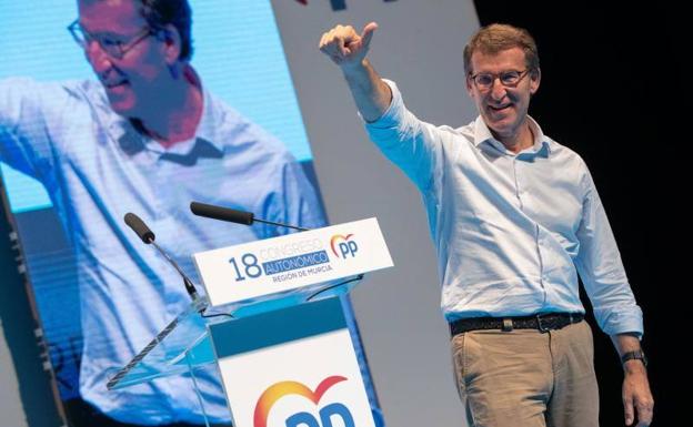 El CIS da como ganador al PP por primera vez en la era Tezanos