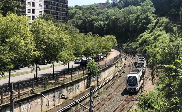 El Topo recupera la normalidad tras descarrilar por una posible dilatación de las vías por el calor