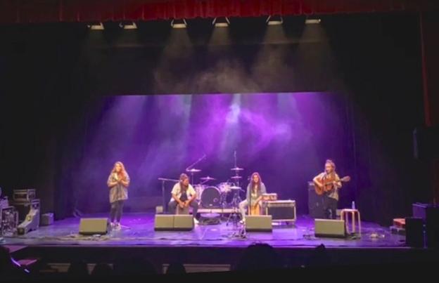 La rumba euskaldun de Alarma Morea desembarca esta tarde en San Lorenzo