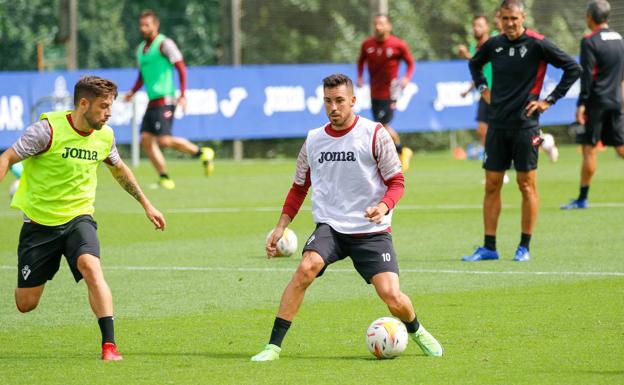 El Eibar negocia la salida de Expósito