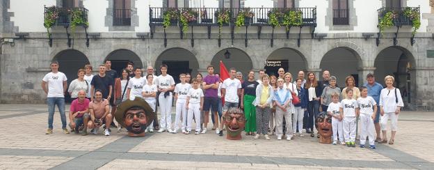 Aniztasunean oinarritutako 100 ekitaldi baino gehiago izango dira festetan