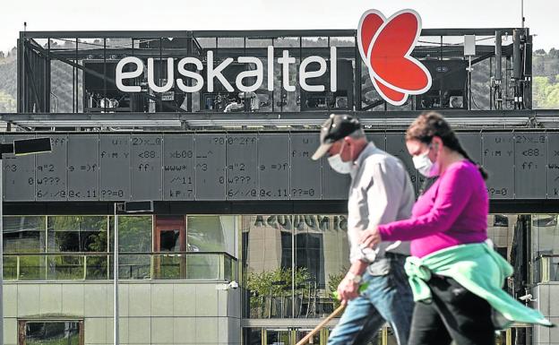 Euskaltel acuerda un convenio colectivo para tres años con subidas de hasta el 6%