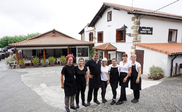 Iriarte-enea, reconfortante familiaridad de brasas y platillos