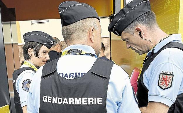 Investigan cuatro posibles casos de sumisión química en la primera noche de las fiestas de Baiona