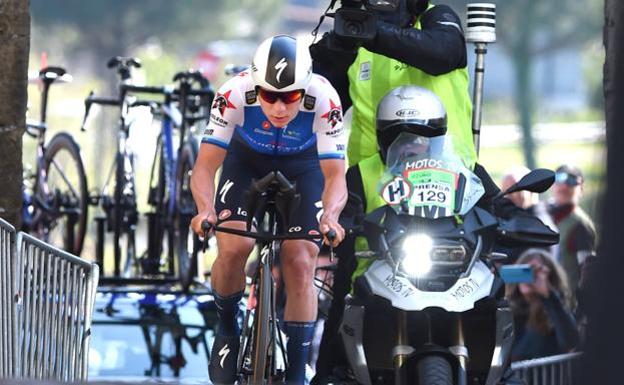 Remco Evenepoel ya está en Donostia