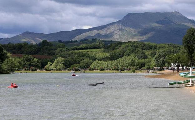 Un hombre de 31 años se ahoga en el lago Senpere