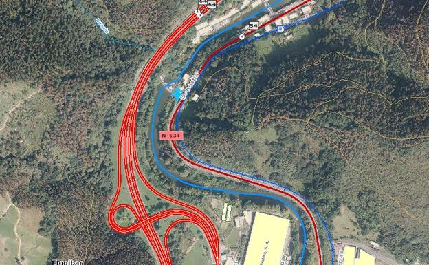 Herido grave un motorista de 31 años en una colisión con un turismo en la AP-8 en Elgoibar