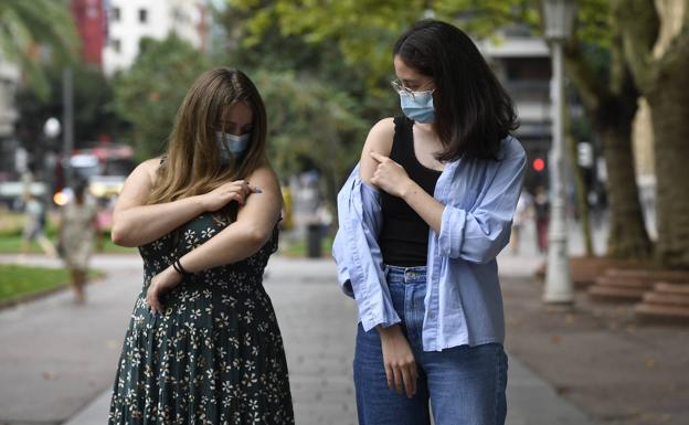 «Sentimos un pinchazo en la discoteca y poco después se nos durmieron los brazos»