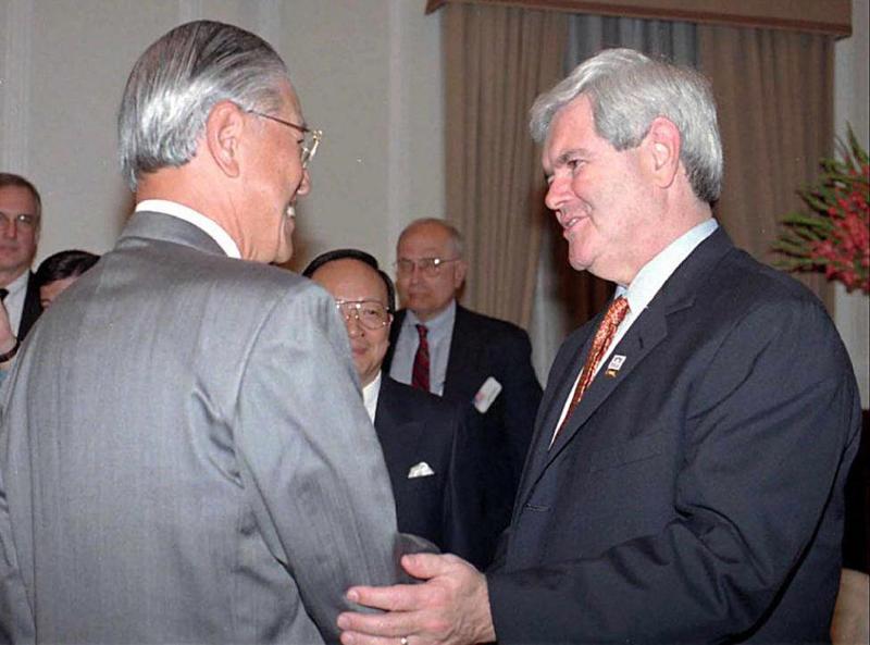 El antecedente de Newt Gingrich en 1997
