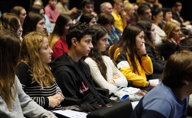 Educación y un recuerdo a Joxemari Korta