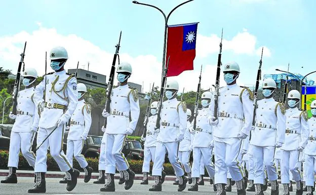 Members of the Taiwan Honor Guard during a welcoming ceremony for the Prime Minister of Saint Vincent and the Grenadines, Ralph Gonsalves, in Taipei on Monday. 