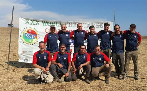 Oro y plata por equipos en el Mundial de field target