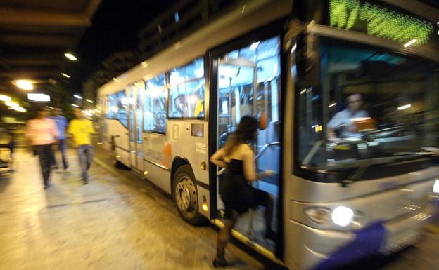 «Tensión y estrés» entre los trabajadores del transporte público por los altercados en fiestas