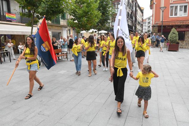 Orio celebra el título arropada por su gente