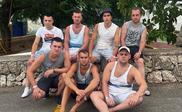 «Empezó a soplar un aire muy caliente y no podíamos ni abrir los ojos. Fue un caos»