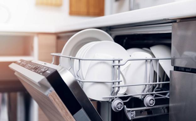 Precio de la luz hoy miércoles 17 de agosto: las horas más baratas para poner los electrodomésticos