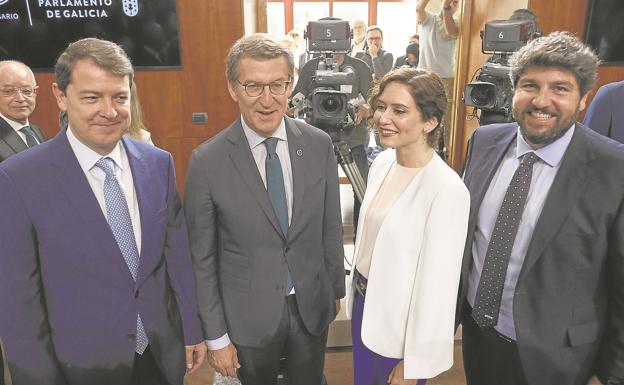 Feijóo activará en otoño los congresos pendientes salvo Euskadi y Cataluña