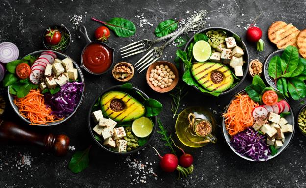 Superalimentos, la lista de sus beneficios: desde combatir el colesterol al insomnio