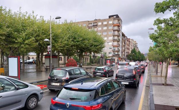 Santano pide medidas en el peaje de Biriatu para evitar más episodios de «desesperación y hartazgo» en las calles de Irun