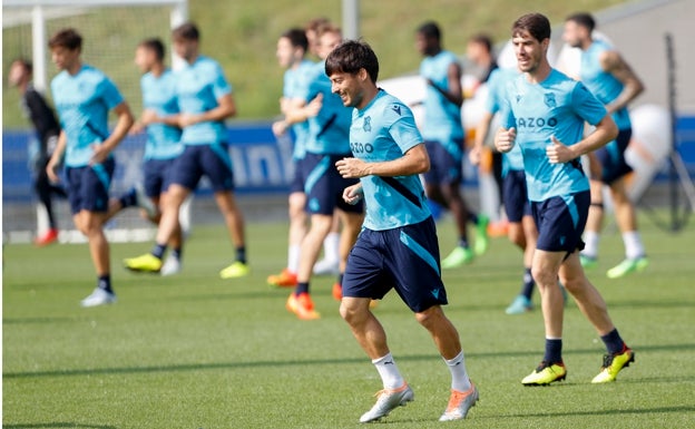 Imanol recupera a Silva, Merino y Cho