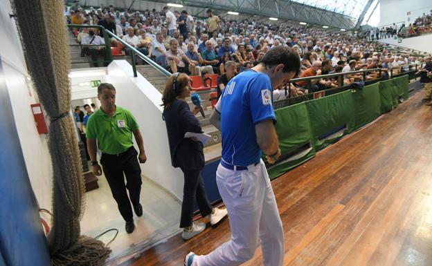 Irribarria sustituye a Altuna en Elgoibar y Donostia; Ezkurdia, en Bilbao