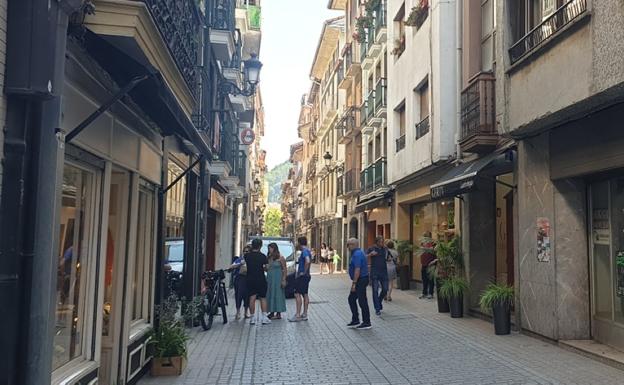 Alde Zaharreko lokal hutsetan jardueraren bat ipintzeagatik laguntza emango du Udalak