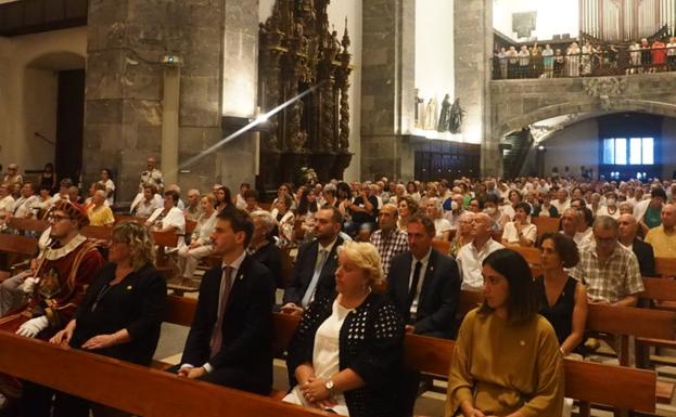 De la solemnidad al desmadre