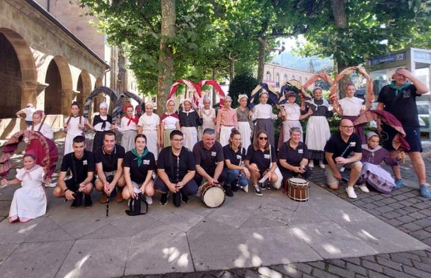 Umeen eguna eta herri afaria San Bartolome bigarrengoan