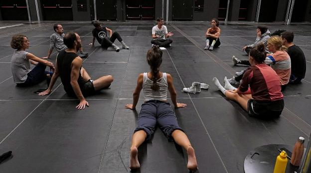 Kukai Dantza pone mañana el mejor broche a la Quincena en Lekuona Fabrika