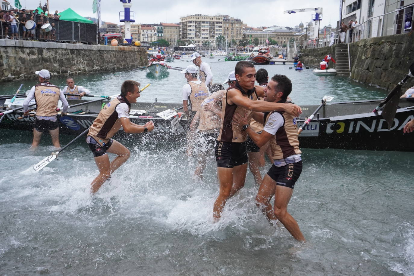 Getaria regresa a La Concha medio siglo después