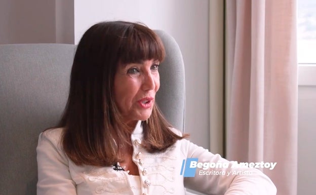 Mucha crema y poca ropa