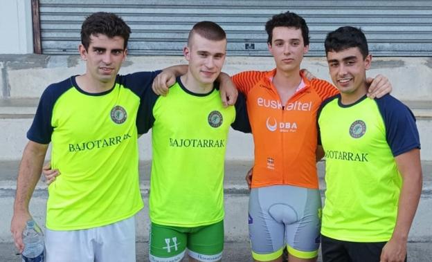 Oiartzuarrek hirugarren amaiatu zuten kirol-desafioa, Bidania-Goiatzen