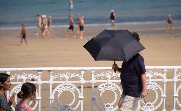 El sol regresará el domingo a la espera del avance del huracán Danielle
