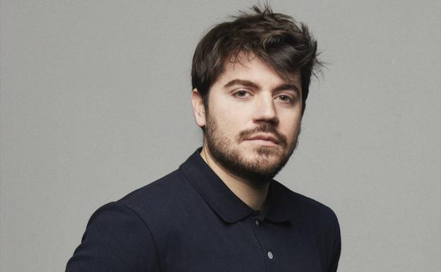 El diseñador de las estrellas desembarca en Balenciaga