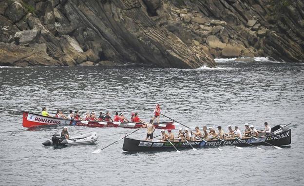 Previsiones de olas de en torno a un metro y viento de unos 6 km/h.