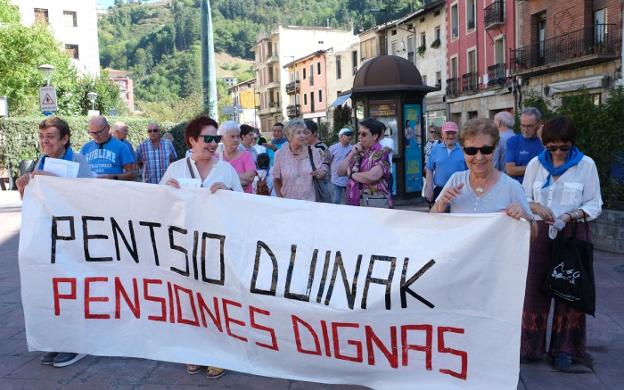 Los pensionistas vuelven a la calle para reivindicar pensiones mínimas de 1.080 euros